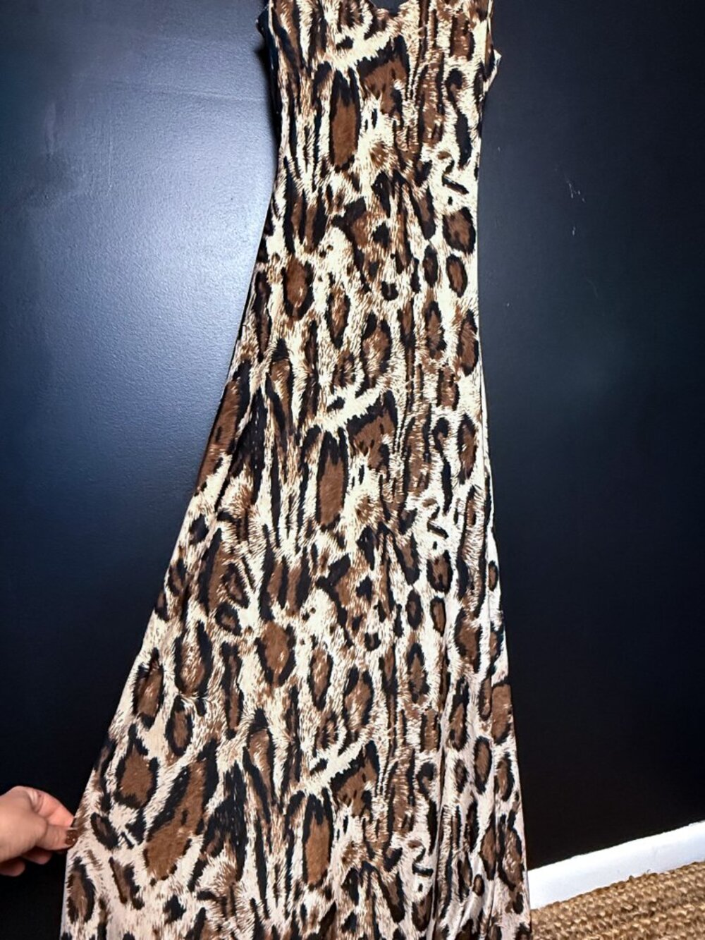 Leopard BodyCon Maxi - Picture 5 of 5
